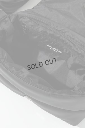 画像10: {SOLD}1piu1uguale3 RELAX ウノピゥウノウグァーレトレ リラックス シルバーロゴプレートパデッドミニショルダーバッグ{-BEA}