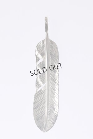 画像2: {SOLD}Taro Washimi タロウ ワシミ 鷲見太郎 《under bar限定ムーンストーン仕様》L old feather 01/MOON STONE{-BCA}