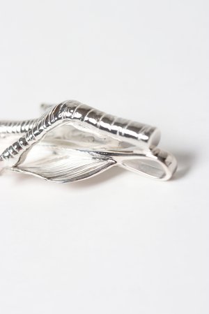 画像6: Taro Washimi タロウ ワシミ 鷲見太郎 L arabesque flight feather 01/eagle claw pendant 01/S K18 flower metal/ruby 2mm{-BES}{E-25}