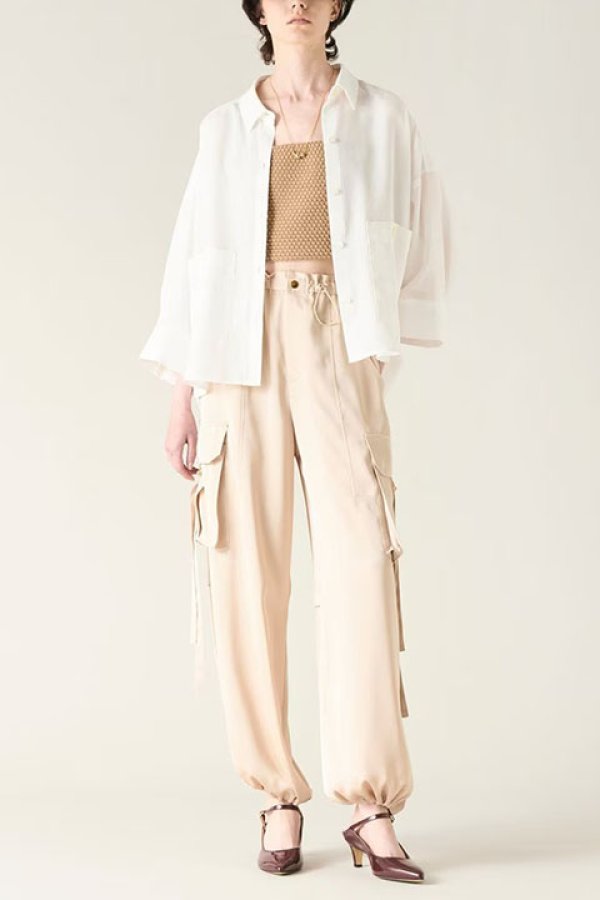 画像2: 【 40%OFF セール39,600円→23,760円】 グレースコンチネンタル|GRACE CONTINENTAL  サテンカーゴパンツ{-BDA} (2)