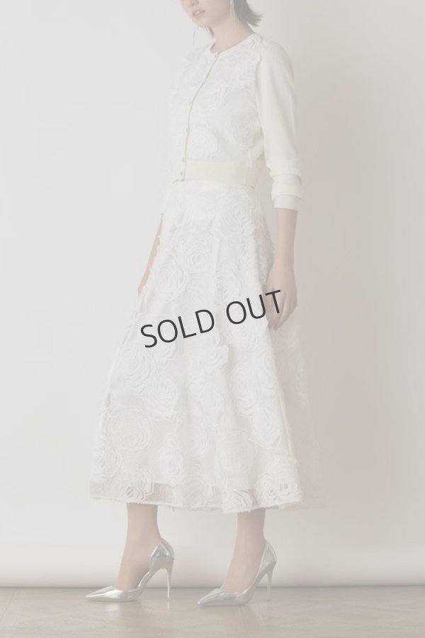 画像8: {SOLD}グレースコンチネンタル｜GRACE CONTINENTAL  ローズ刺繍ニットカーディガン{-BES} (8)