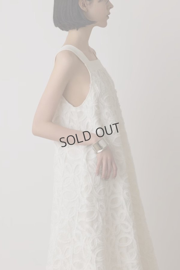 画像6: {SOLD}グレースコンチネンタル|GRACE CONTINENTAL  テープ刺繍メッシュワンピース{-BES} (6)