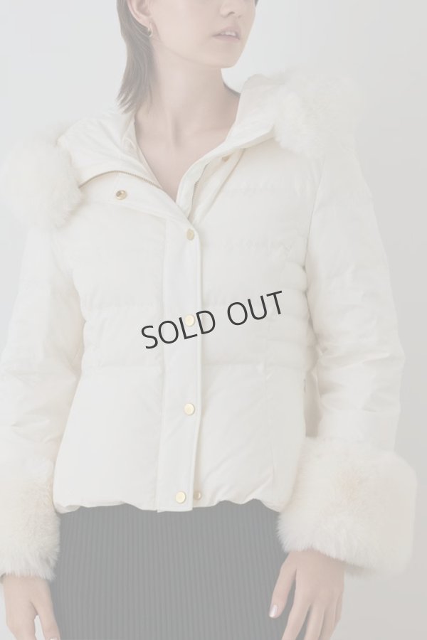 画像4: {SOLD}グレースコンチネンタル｜GRACE CONTINENTAL  エコファーショートダウンジャケット{-BEA} (4)