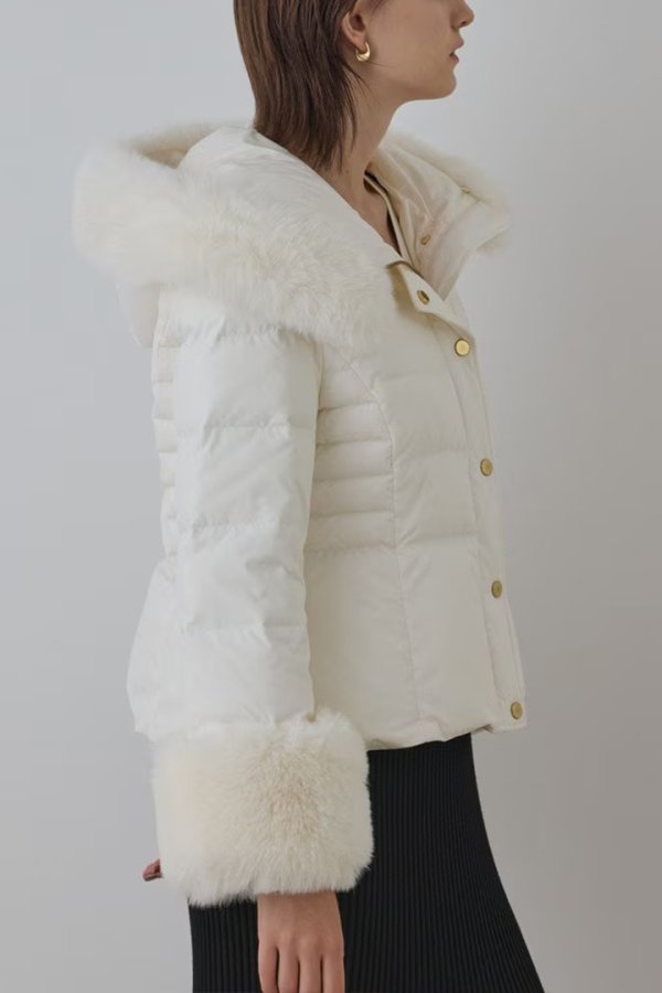 画像6: 【 10%OFF セール69,300円→62,370円】 グレースコンチネンタル｜GRACE CONTINENTAL  エコファーショートダウンジャケット{-BEA} (6)