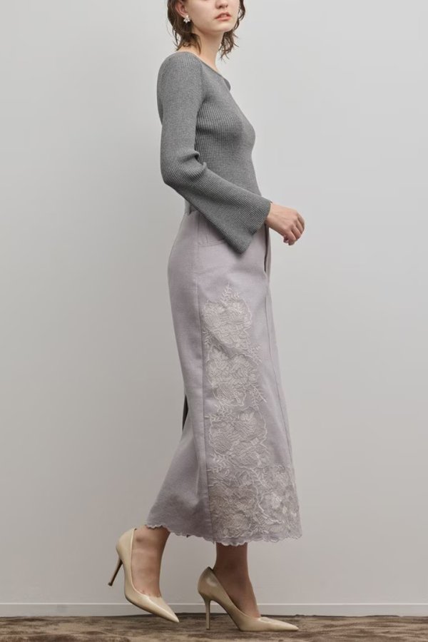 画像4: グレースコンチネンタル｜GRACE CONTINENTAL  エンブロイダリータイトスカート{-BFS} (4)