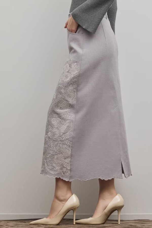 画像5: グレースコンチネンタル｜GRACE CONTINENTAL  エンブロイダリータイトスカート{-BFS} (5)