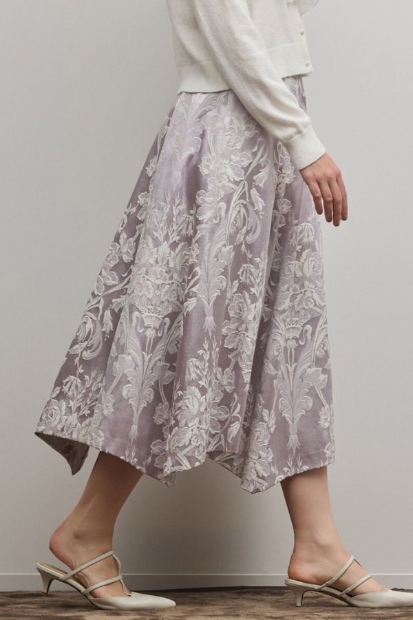 画像6: グレースコンチネンタル｜GRACE CONTINENTAL  オーナメントジャガードハンカチヘムスカート{-BFS} (6)