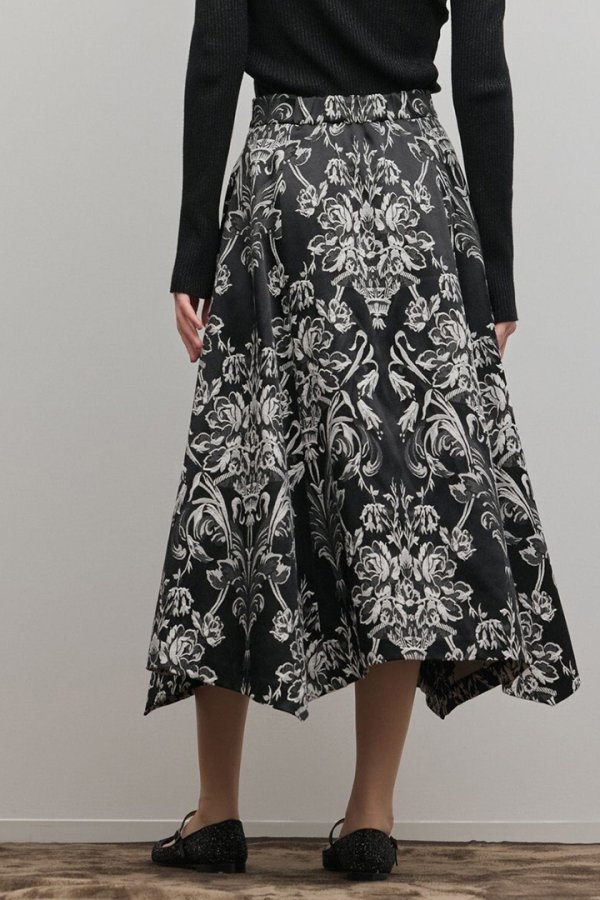 画像7: グレースコンチネンタル｜GRACE CONTINENTAL  オーナメントジャガードハンカチヘムスカート{-BFS} (7)