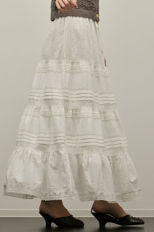 画像10: ★取り寄せリクエスト注文受付中★ グレースコンチネンタル｜GRACE CONTINENTAL  ピンタックティアードスカート{-BFS} (10)