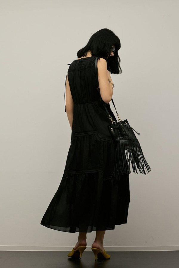 画像4: グレースコンチネンタル｜GRACE CONTINENTAL  コットンシルクティアードワンピース{-BFS} (4)