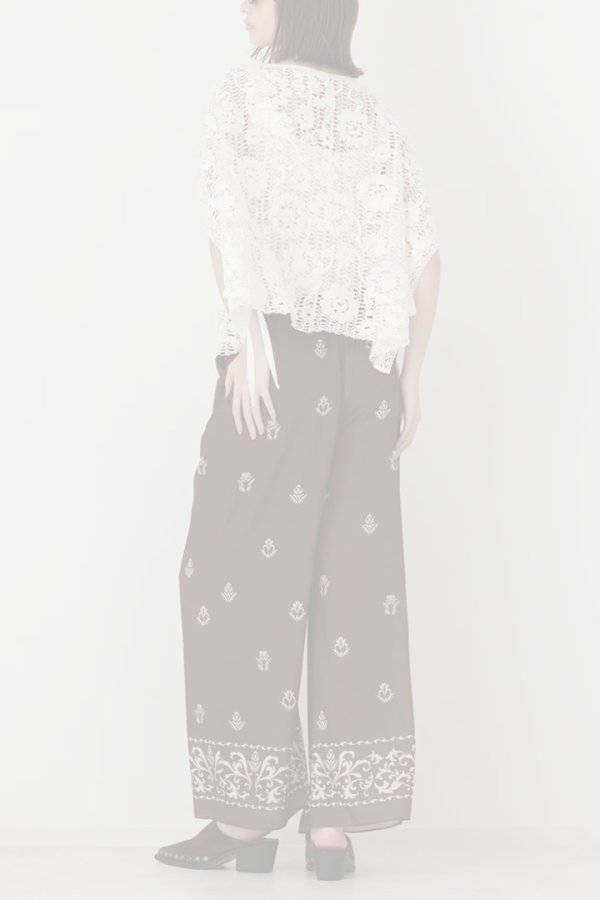 画像4: グレースコンチネンタル｜GRACE CONTINENTAL  メッシュエンブロイダリーポンチョトップ {-BFA} (4)