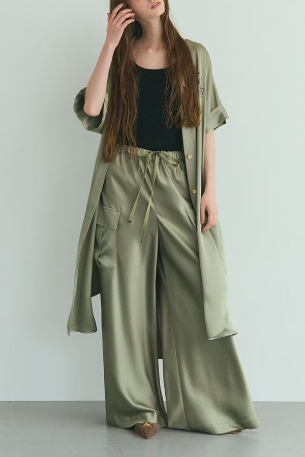 画像5: 【 30%OFF セール39,600円→27,720円】 グレースコンチネンタル｜GRACE CONTINENTAL グレースクラス GRACE CLASS ダブルサテンイージーパンツ{-BEA} (5)