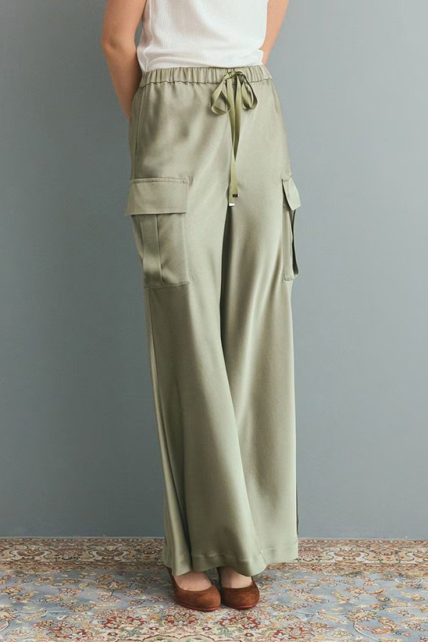 画像6: 【 30%OFF セール39,600円→27,720円】 グレースコンチネンタル｜GRACE CONTINENTAL グレースクラス GRACE CLASS ダブルサテンイージーパンツ{-BEA} (6)