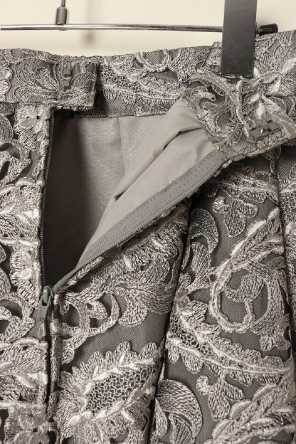 画像3: 【 40%OFF セール61,600円→36,960円】 ダブスタ ダブルスタンダードクロージング｜DOUBLE STANDARD CLOTHING ペイズリー刺繍チュールスカート{-BCA} (3)