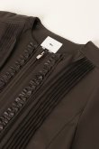 画像4: 【 30%OFF セール｜53,900円→37,730円】 DOUBLE STANDARD CLOTHING ダブルスタンダードクロージング Sov. / フェイクレザーフリルノーカラージャケット{-BBA} (4)