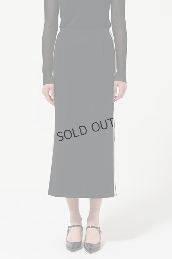 画像4: {SOLD}グレースコンチネンタル|GRACE CONTINENTAL ダイアグラム DIAGRAM  サイドラインジャージスカート{-BDA} (4)