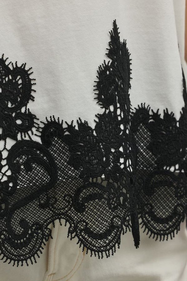 画像13: グレースコンチネンタル｜GRACE CONTINENTAL ダイアグラム DIAGRAM  レースヘムロゴTシャツ{-BFS} (13)