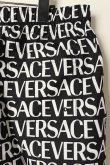 画像6: VERSACE ヴェルサーチ オールオーバー ボードショーツ（スイムパンツ）{1002517-1A06993_5B040-BCS} (6)