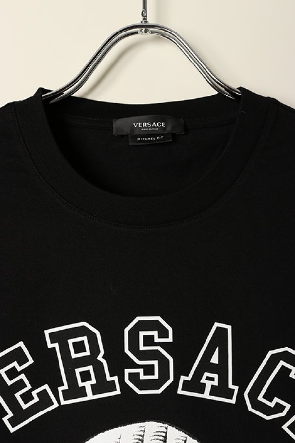 画像2: VERSACE ヴェルサーチ T-Shirt{1009466-1A06895-1B000-BCS} (2)