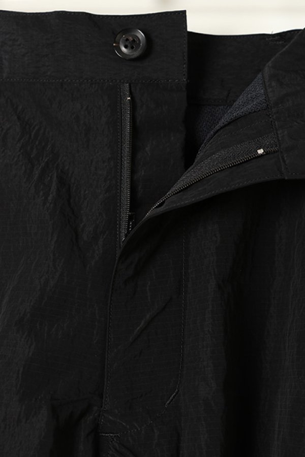 画像3: 【 30%OFF セール25,300円→17,710円】 junhashimoto ジュンハシモト P13 WAIDE CARGO SHORTS{-BBS} (3)