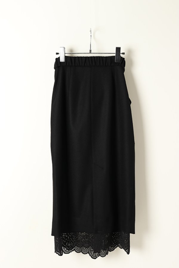 画像3: 【 40%OFF セール31,900円→19,140円】 グレースコンチネンタル|GRACE CONTINENTAL ウールレースタイトスカート{0120421104-27BLK-BJA} (3)