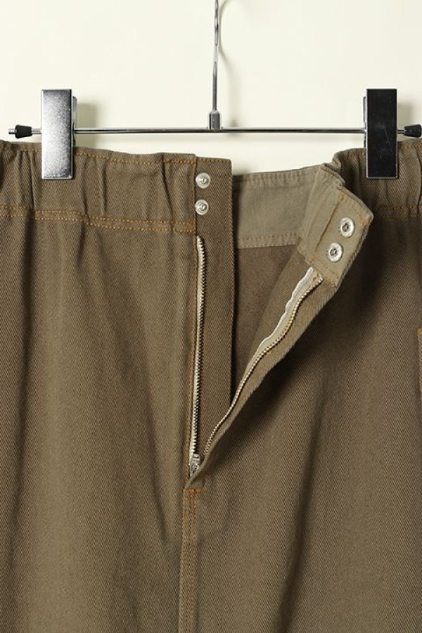 画像4: 【 40%OFF セール26,400円→15,840円】 グレースコンチネンタル|GRACE CONTINENTAL ヘムウェーブロングスカート{0121321102-19KHA-BAA} (4)