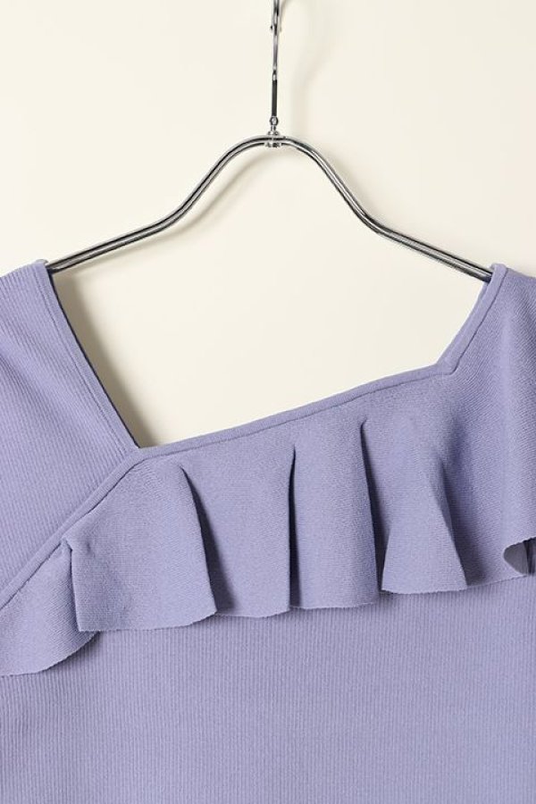 画像2: 【 40%OFF セール20,900円→12,540円】 グレースコンチネンタル|GRACE CONTINENTAL サイドフリルリブニットトップ{0121343111-09LVD-BAA} (2)