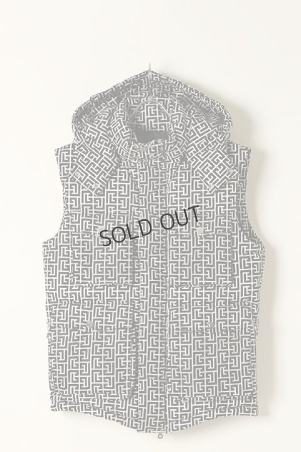 画像1: {SOLD}BALMAIN バルマン BH1 BLOUSON QUILTED MNG VEST{12TO025I687-GFE-BAA} (1)