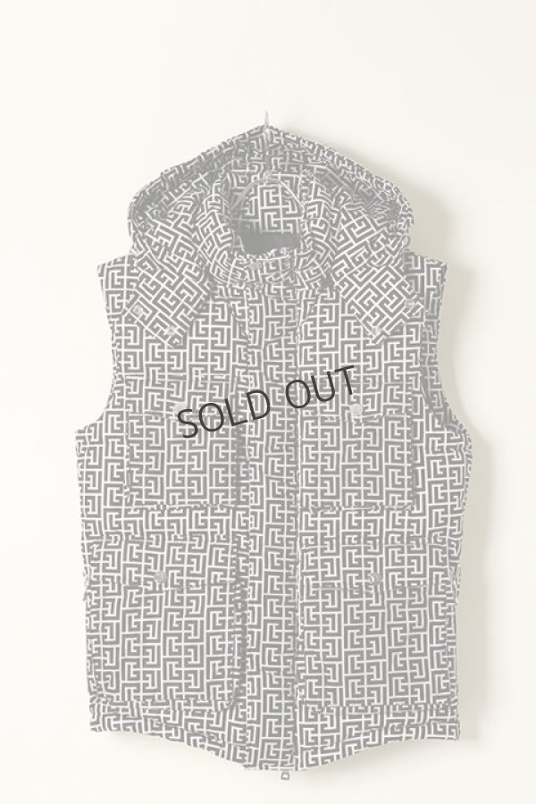 画像1: {SOLD}BALMAIN バルマン BH1 BLOUSON QUILTED MNG VEST{12TO025I687-GFE-BAA} (1)