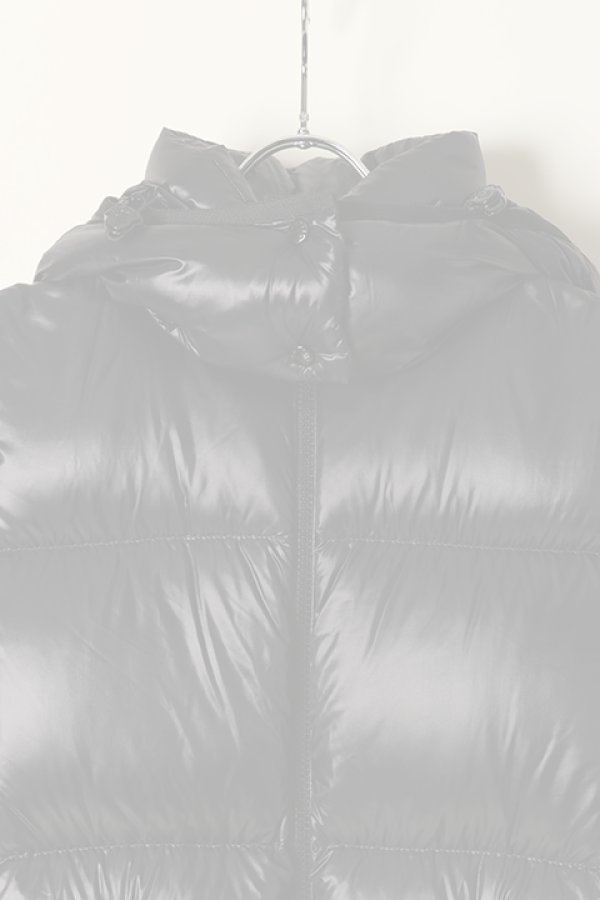 画像4:   MONCLER モンクレール Fourmineショートダウンジャケット {H20931A00049539AQ999-BBA}  :1A00049539AQ-999  (4)