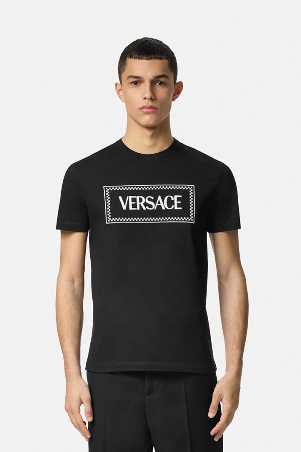 画像4: 【 20%OFF セール104,500円→83,600円】 VERSACE ヴェルサーチ Tシャツ '90s ヴィンテージ ロゴ 刺繍{1011694-1A08584_1B000-BDA} (4)
