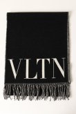 画像1: Valentino ヴァレンティノ VLTN ウール x カシミア マフラー{YER033PTX-BBA} (1)