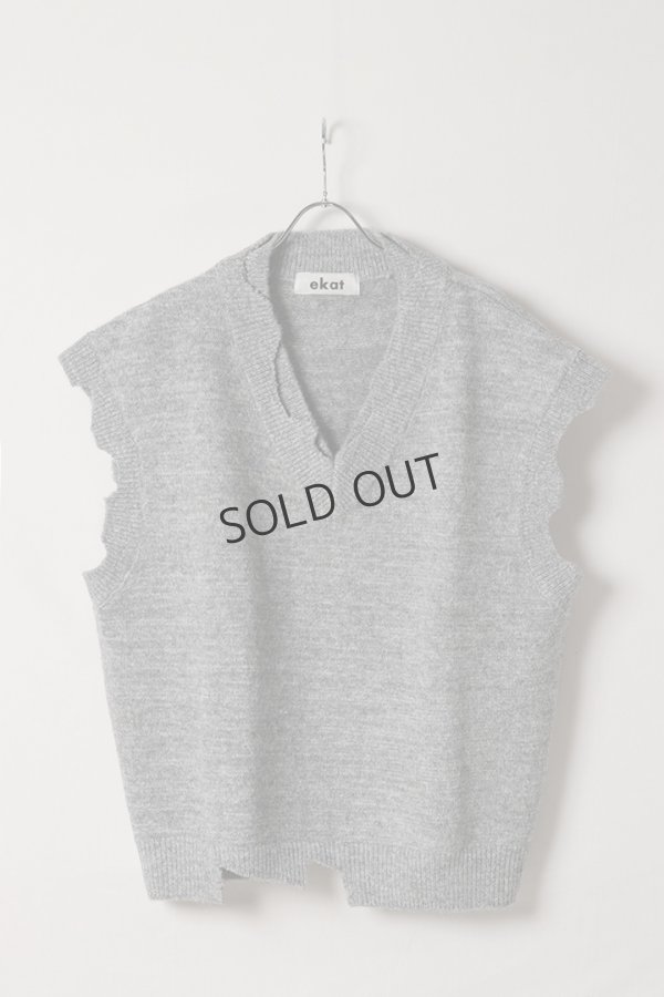 画像1: {SOLD}ekat エカット(UNISEX) DAMAGE LAYERED KNIT VEST{-BEA} (1)