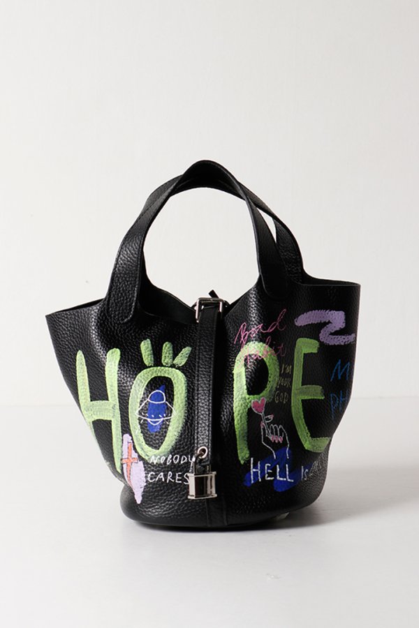 画像1: guernika ゲルニカ Cube Bag / size S / Black{E-}{GR-CB-3-BEA} (1)