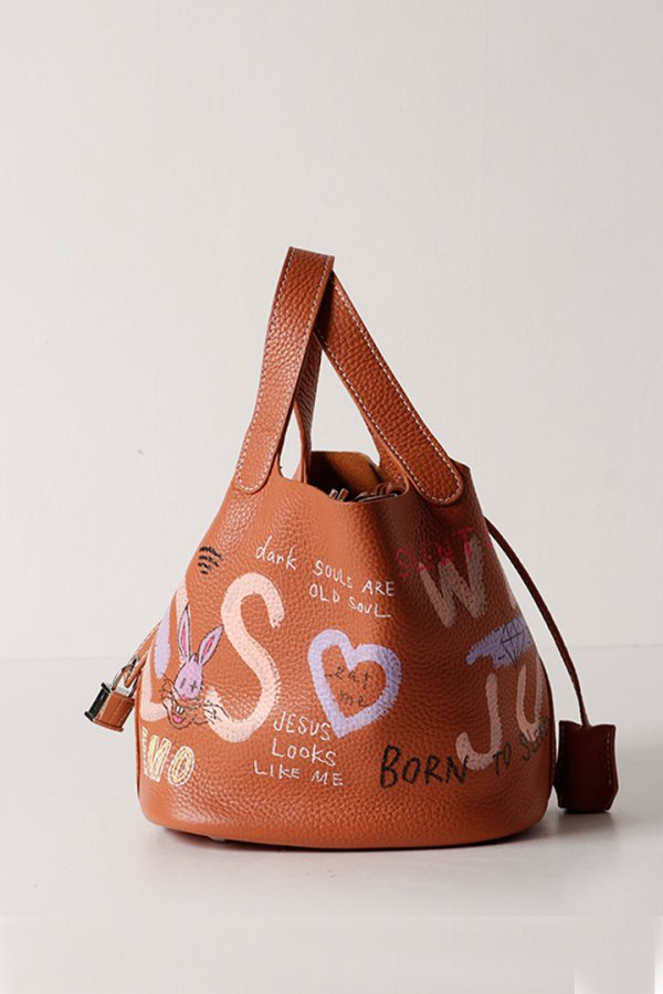 画像2: guernika ゲルニカ Cube Bag / size S / Mocha mousse{E-}{GR-CB-3-BEA} (2)