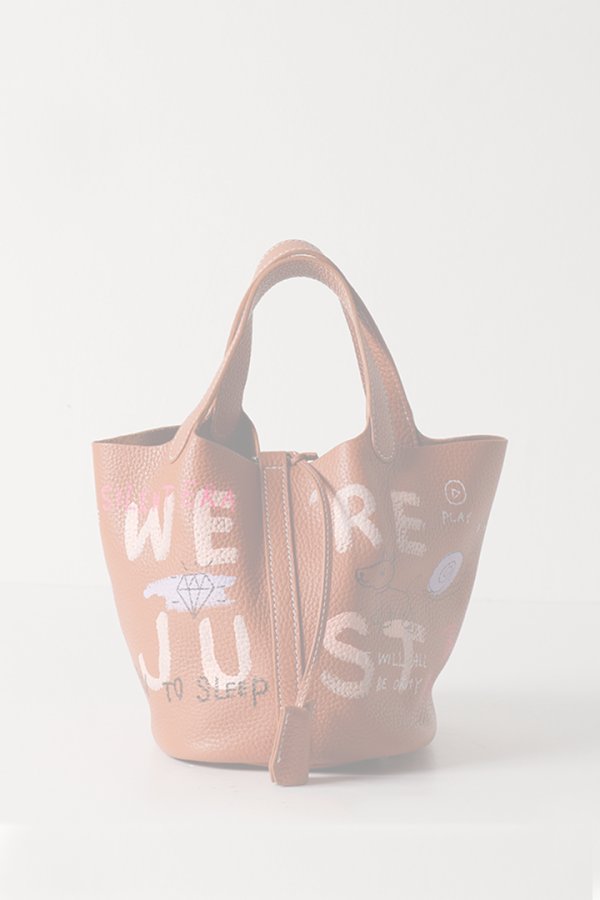 画像3:   guernika ゲルニカ Cube Bag / size S / Mocha mousse{E-}{GR-CB-3-BEA} (3)