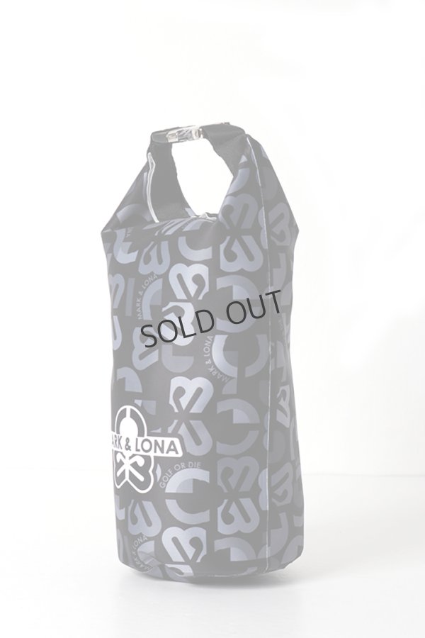 画像2: {SOLD}MARK & LONA マークアンドロナ Quadra Round Cooling Bag{-BFS} (2)