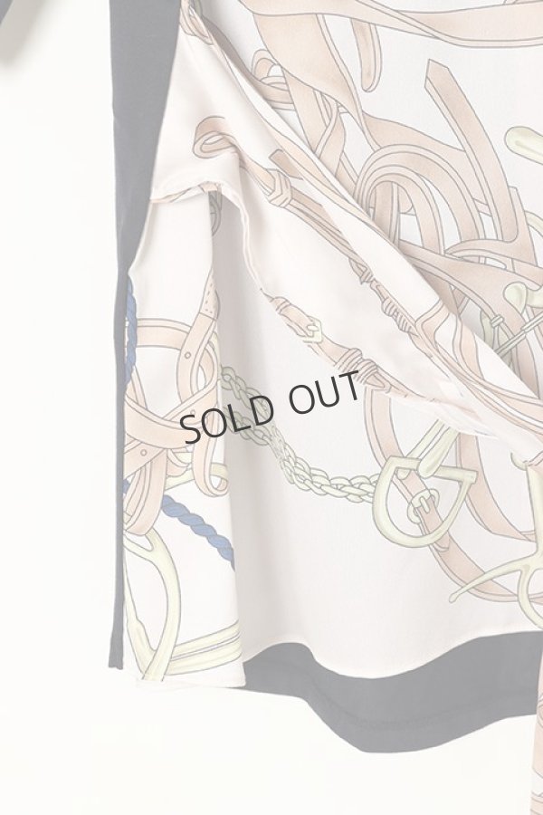 画像4: {SOLD}グレースコンチネンタル｜GRACE CONTINENTAL グレースクラス GRACE CLASS スカーフコンビトップ{0221242100-16NVY-BAS} (4)