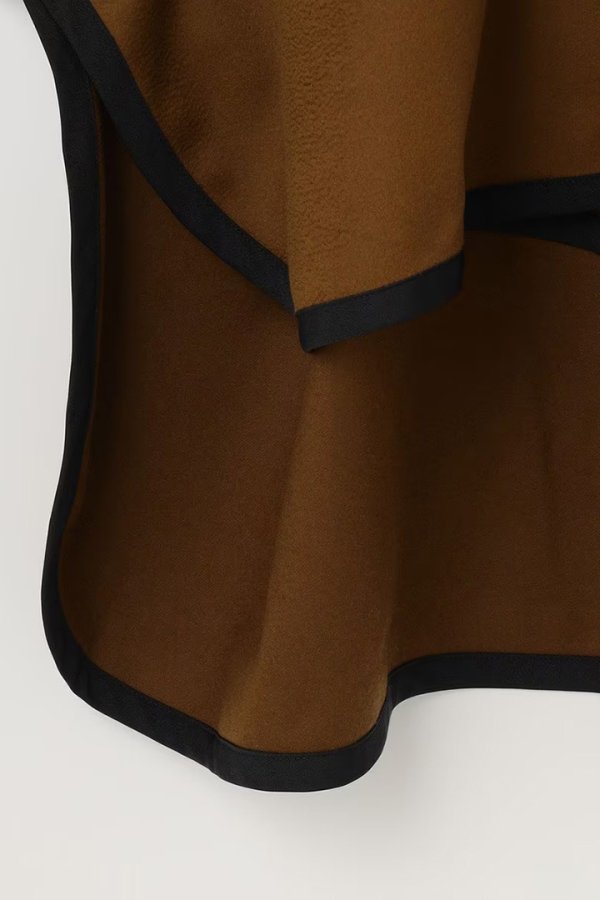 画像17: 【 40%OFF セール49,500円→29,700円】 グレースコンチネンタル|GRACE CONTINENTAL グレースクラス GRACE CLASS ファーフードwoolポンチョ{0221484536-21BRW-BAA} (17)