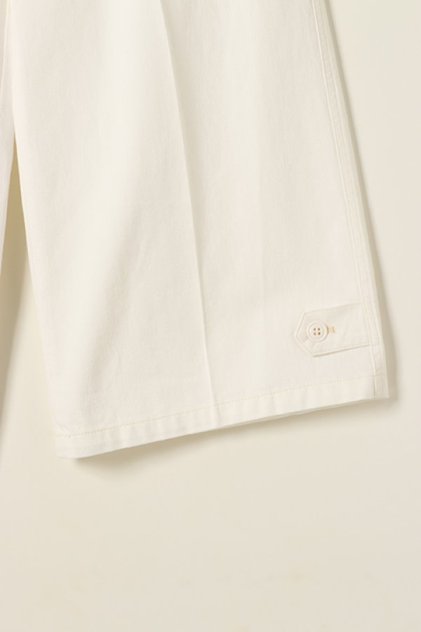 画像3: 【 40%OFF セール31,900円→19,140円】 グレースコンチネンタル|GRACE CONTINENTAL グレースクラス GRACE CLASS ドロストセミワイドパンツ {0222211092-01WHT-BBS} (3)