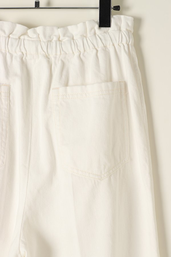 画像5: 【 40%OFF セール31,900円→19,140円】 グレースコンチネンタル|GRACE CONTINENTAL グレースクラス GRACE CLASS ドロストセミワイドパンツ {0222211092-01WHT-BBS} (5)