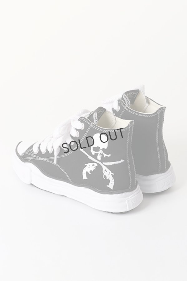 画像2: {SOLD}roarguns ロアーガンズ ×MASTERMIND WORLD(マスターマインドワールド)×MAISON MIHARA YASUHIRIO(メゾンミハラヤスヒロ) トリプルコラボ スニーカー{-BCS} (2)