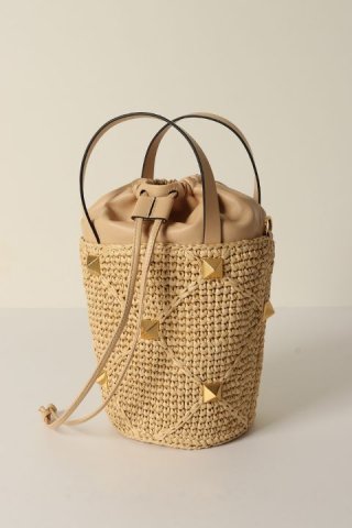 30%OFFセール324,500円→227,150円】 Valentino ヴァレンティノ