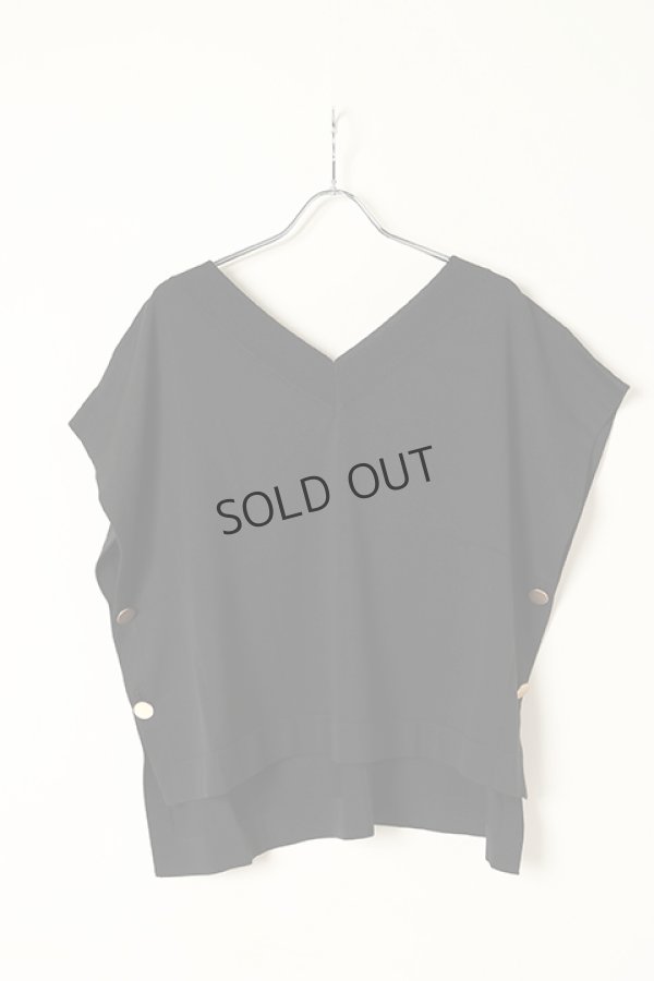 画像7: {SOLD}グレースコンチネンタル|GRACE CONTINENTAL ダイアグラム DIAGRAM ポンチョ付ニットワンピース{0321333187-27BLK-BAA} (7)