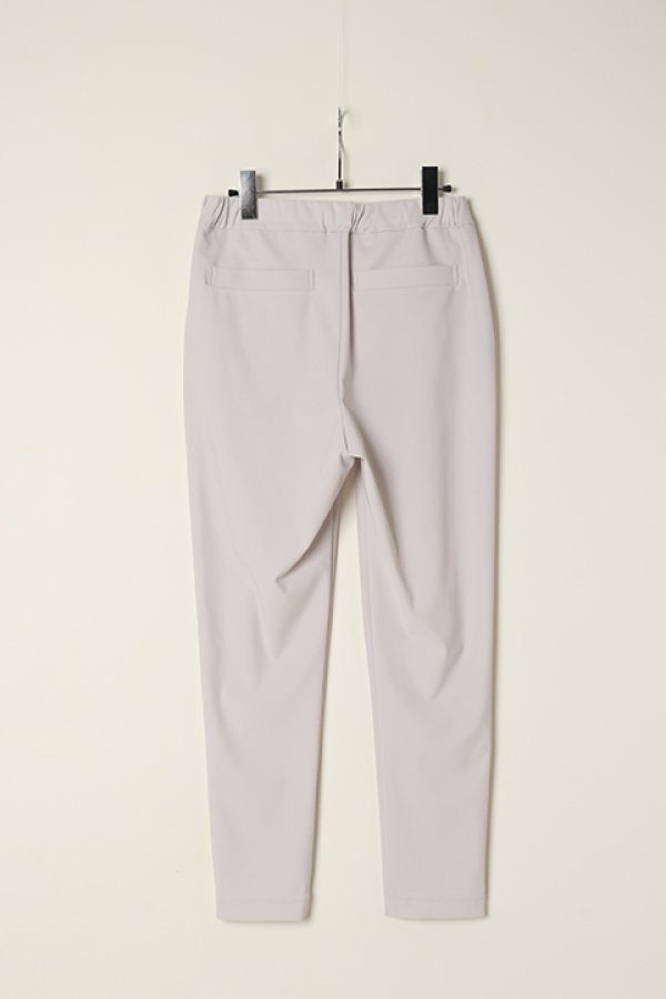 画像5: 【 40%OFF セール22,000円→13,200円】 グレースコンチネンタル|GRACE CONTINENTAL ダイアグラム DIAGRAM タックレギンスパンツ{0322211100-02KNR-BBS} (5)