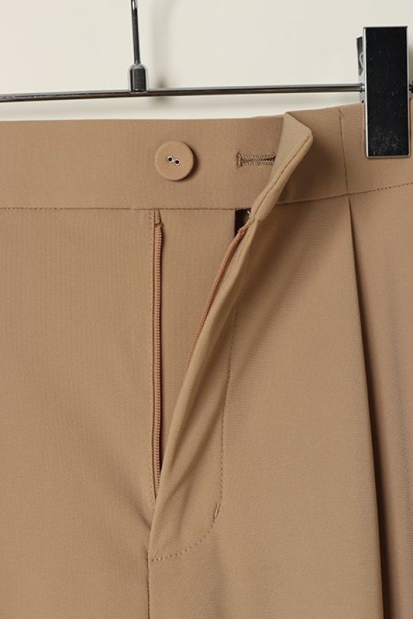 画像4: 【 40%OFF セール22,000円→13,200円】 グレースコンチネンタル|GRACE CONTINENTAL ダイアグラム DIAGRAM タックレギンスパンツ{0322211100-03BEG-BBS} (4)