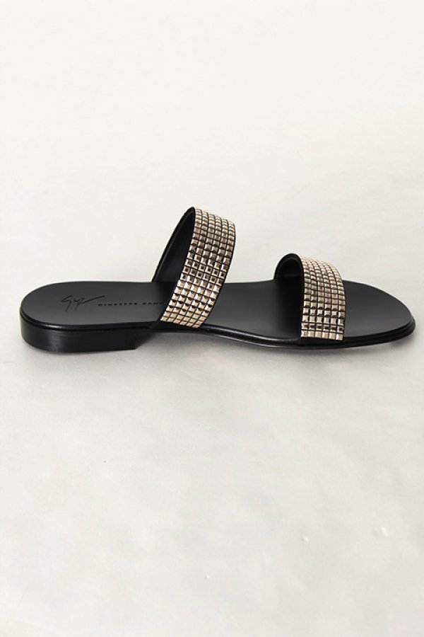 画像3: 【 30%OFF セール117,700円→82,390円】 GIUSEPPE ZANOTTI ジュゼッペザノッティ GZM FLAT SANDAL ZAK 10{81.0037CA010010-999-AHS} (3)