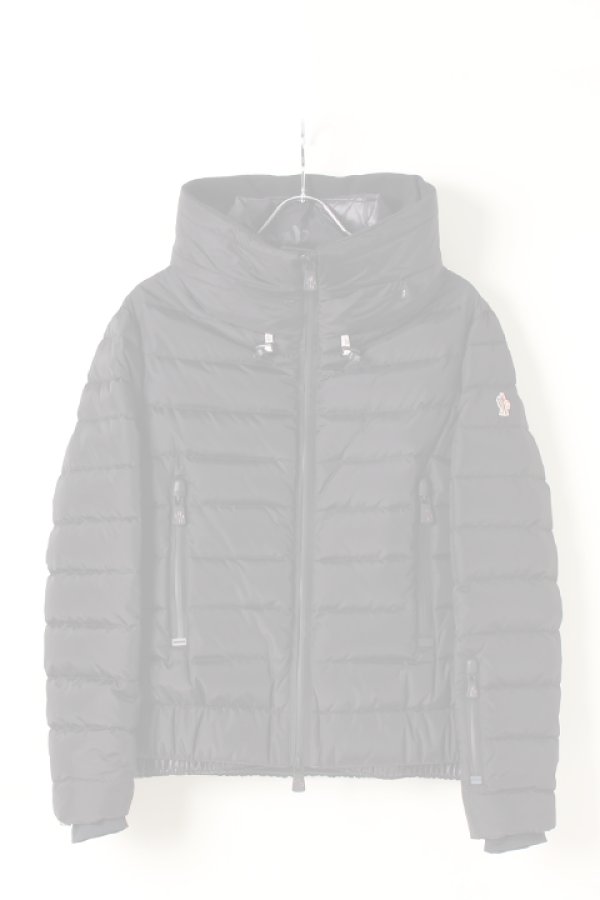 画像1:   MONCLER モンクレール VONNE GIUBBOTTO（レディース） {4535605-5399E-999-AIA}  :4535605-5399E9  (1)