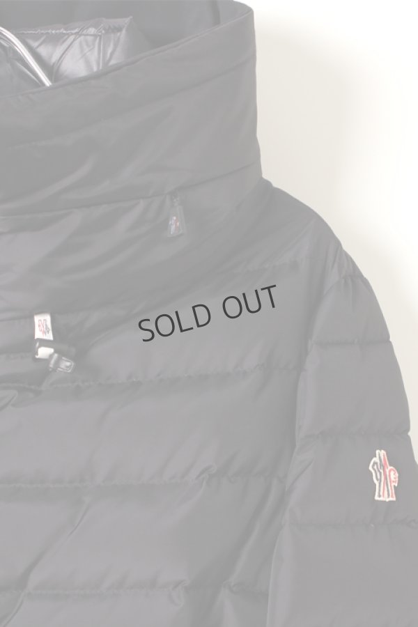 画像2: {SOLD}MONCLER モンクレール VONNE GIUBBOTTO（レディース）{4535605-5399E-999-AIA} (2)