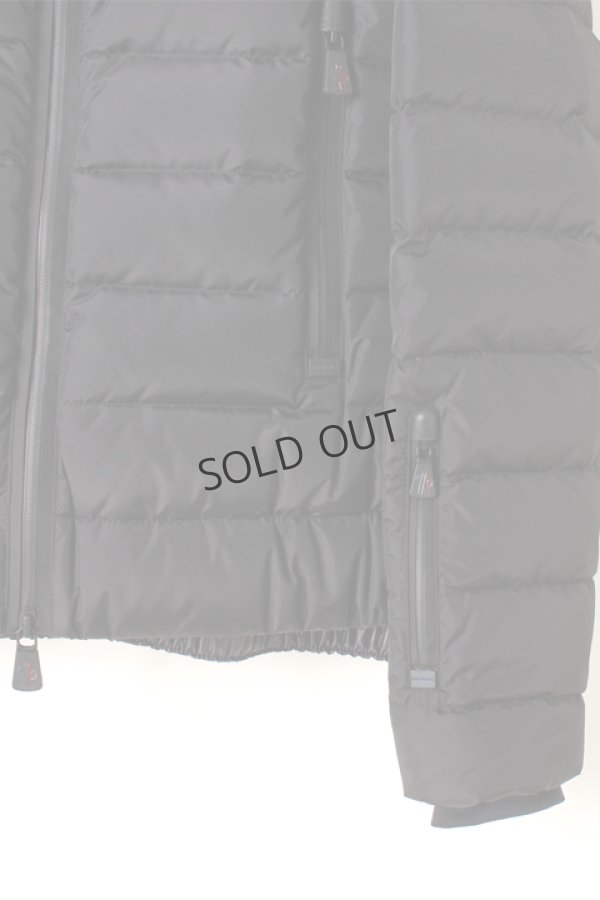 画像4: {SOLD}MONCLER モンクレール VONNE GIUBBOTTO（レディース）{4535605-5399E-999-AIA} (4)